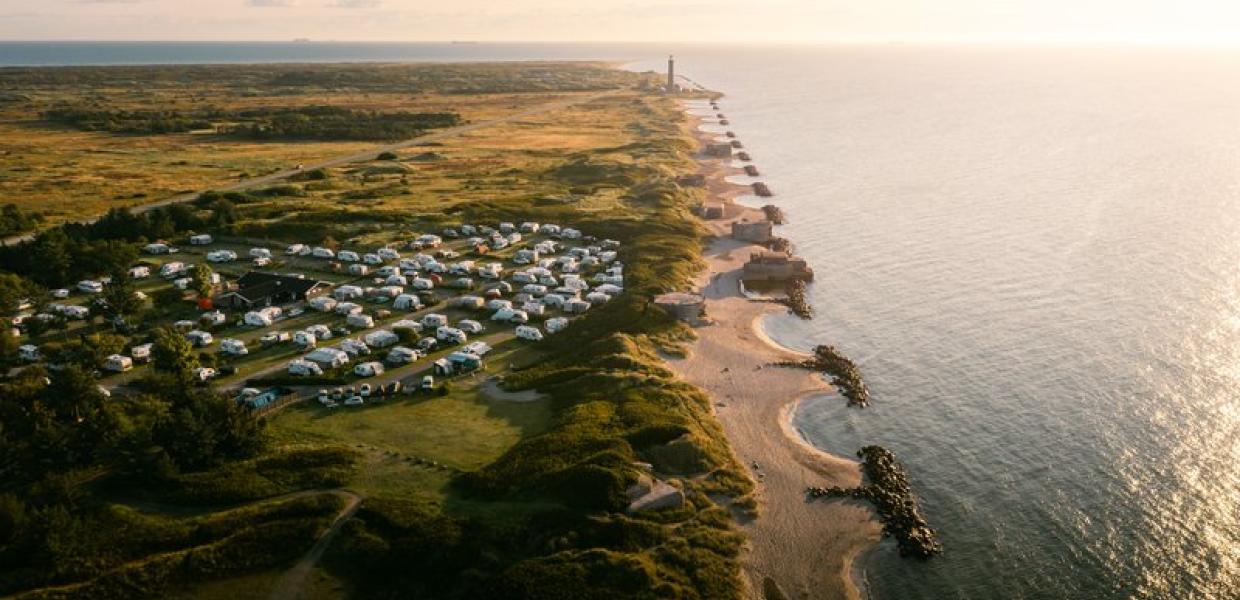 De First Camp Grenen Strand Camping aan zee in Noord-Jutland in Denemarken. 