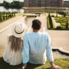 Couple looking at Frederiksborg Castle