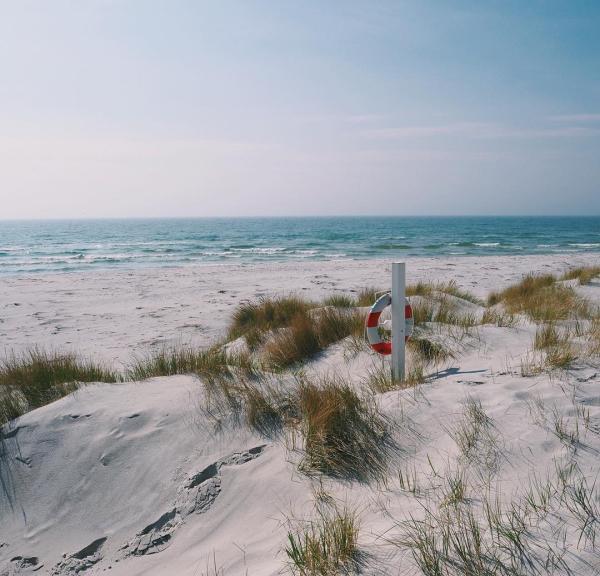 Havet og Dueodde strand på Bornholm